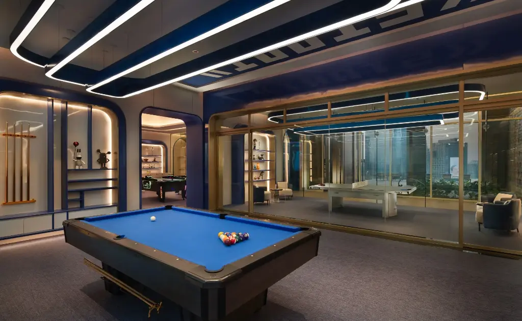 04-games-room.webp